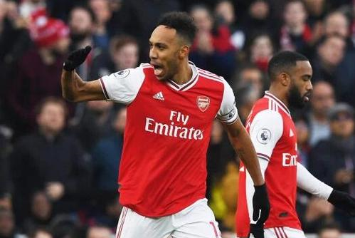  切尔西后卫世界波破门绝杀曼联